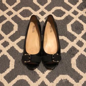 🖤 MICHAEL KORS Peep Toe Flats 🖤